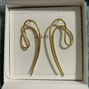 Stella & Dot Holland Earrings